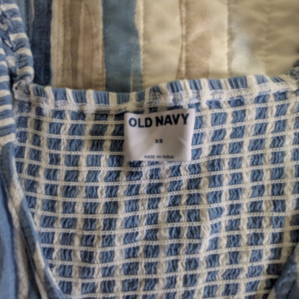 Old Navy Light Blue Striped Blouse - Picture 3 of 6